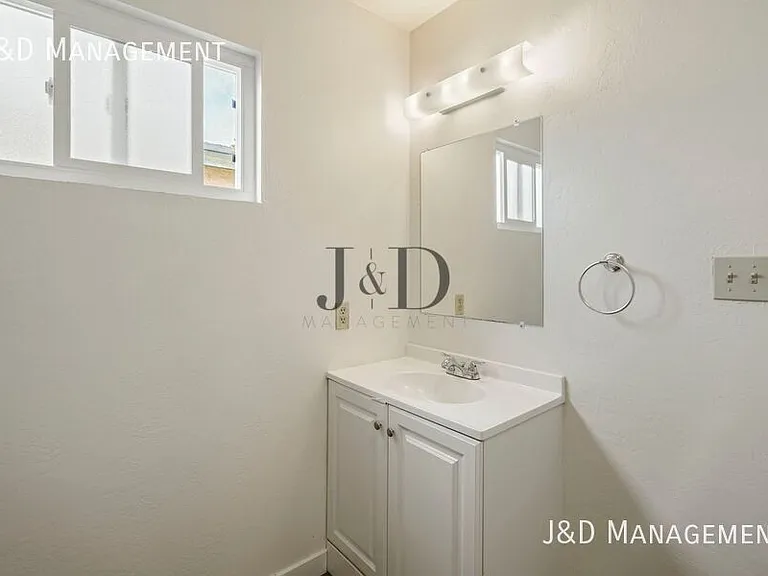 DEL612 — Photo 19