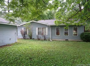 304 Elm St, Loami, IL 62661