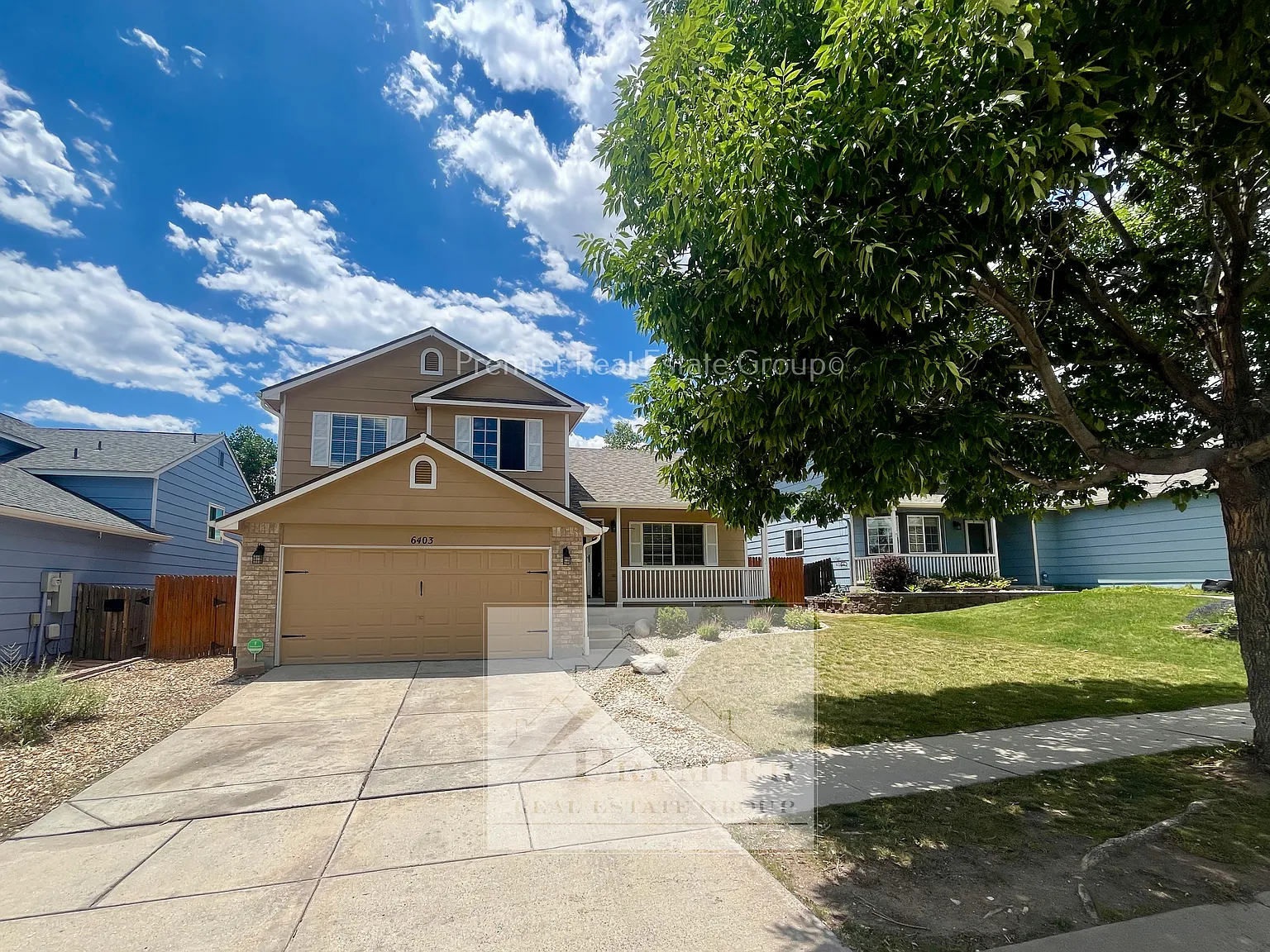 3 bed, 2.5 bath, 2040 sqft, $2,135 — Photo 2