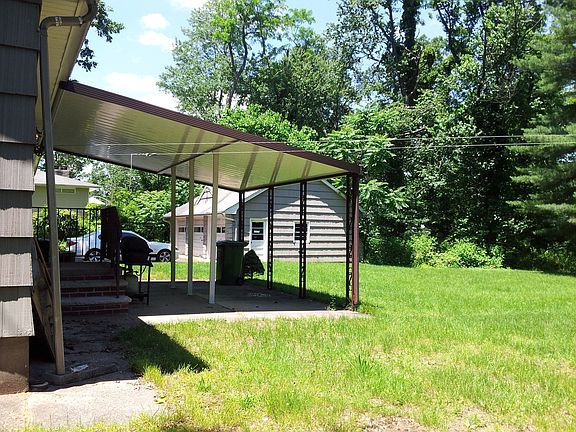 Back Yard w/3 car garage