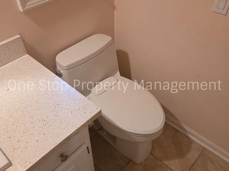 5222 W 121st St — Photo 17