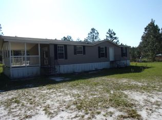 586 Old Starke Rd, Palatka, FL 32177