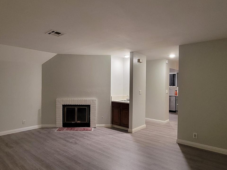1st image of 325 N Marguerita Ave APT A