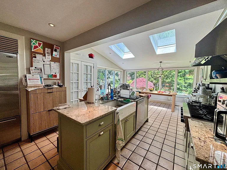 15 Timber Ln — Photo 17