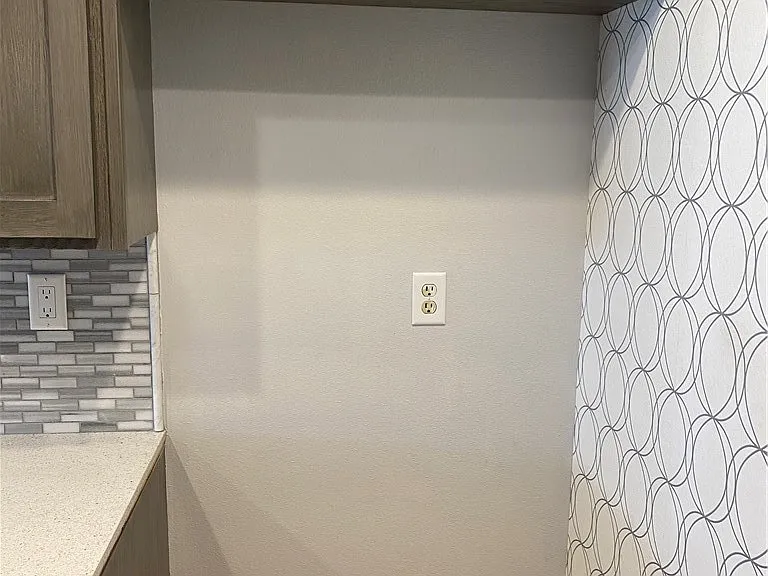 855 Tangerine St — Photo 7