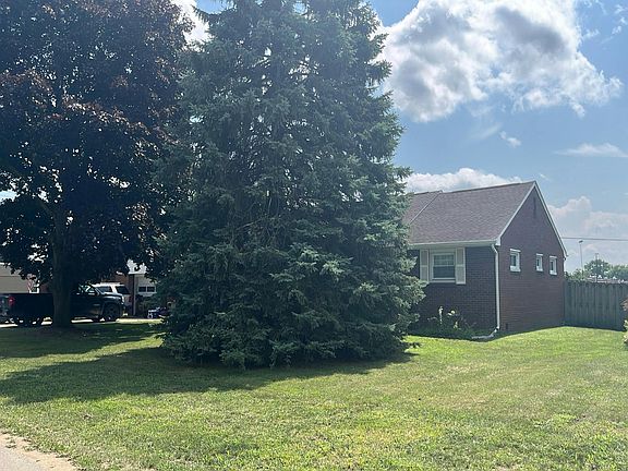 2nd image of 5943 Edgewood Blvd