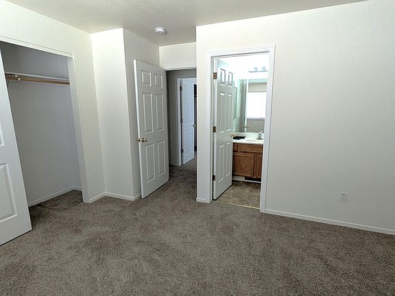4th image of 6424 Miwok Ct