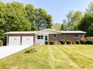 1203 Proctor Rd, Akron, OH 44306