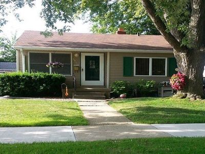 3925 Herrick St, Flint, MI, 48532