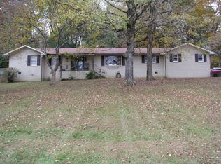 1120 Ridgecrest Dr, Dickson, TN 37055