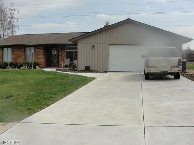 7745 Cranbrook Cir photo 1