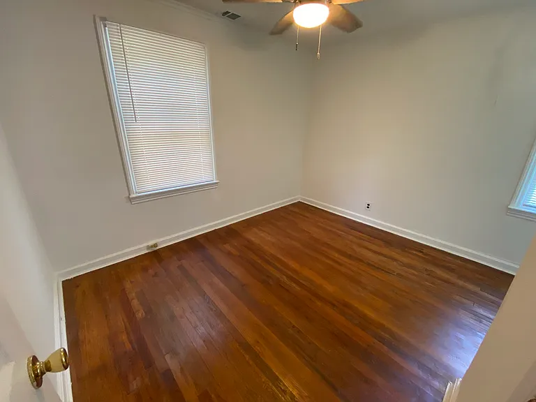 1217 Barnes St NW — Photo 10