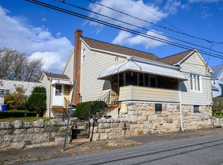 731 E 1st St, Hazleton, PA 18201