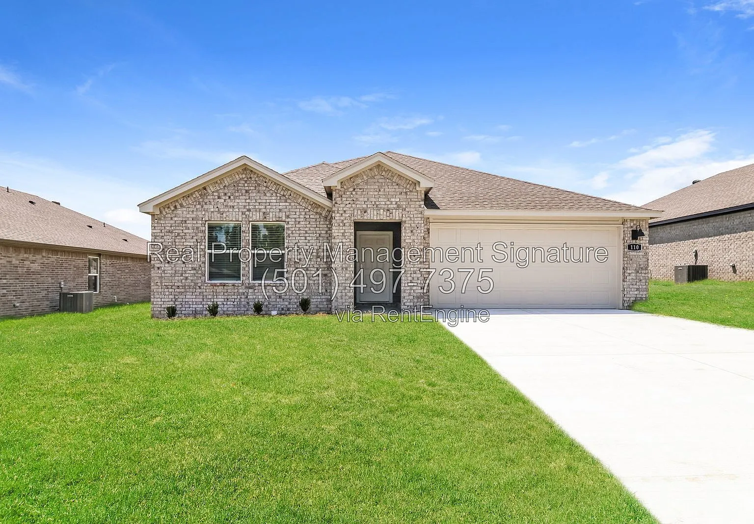 4 bed, 2.0 bath, 1858 sqft, $1,895 — Photo 1