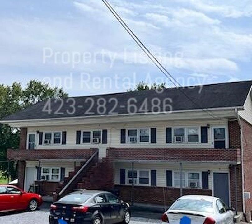1st image of 3411 W Walnut St APT 1