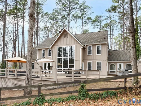 3613 Stoney Ridge Rd, Midlothian, VA 23112