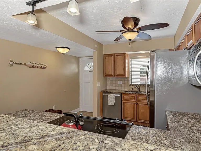 116 Vista Hermosa Cir #210C — Photo 9