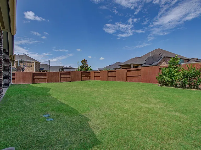 28518 Jade Springs Ln — Photo 46