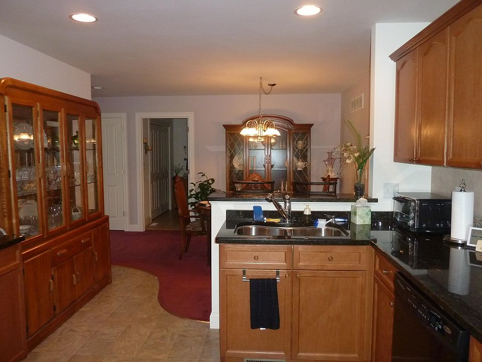 40 Reflection Dr Hudson NH Zillow