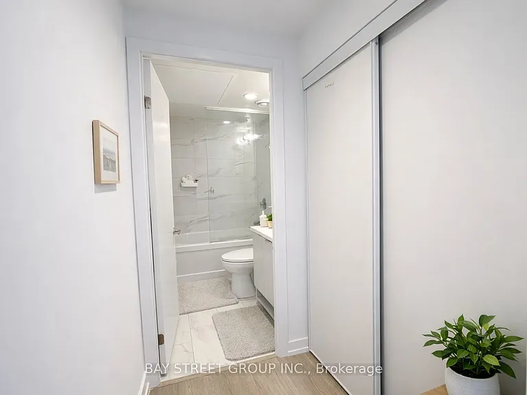 55 Cooper St #7112 — Photo 8