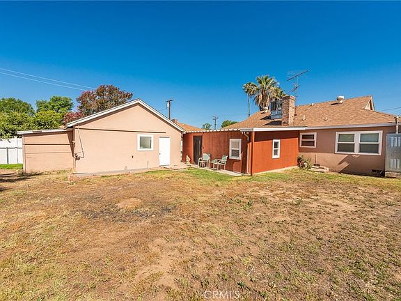 5th image of 4734 Sierra St