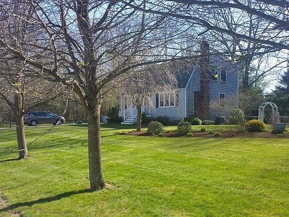 4th image of 36 Winslow Dr