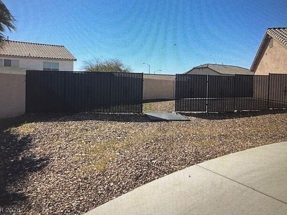 4th image of 1083 Sterling Peak St