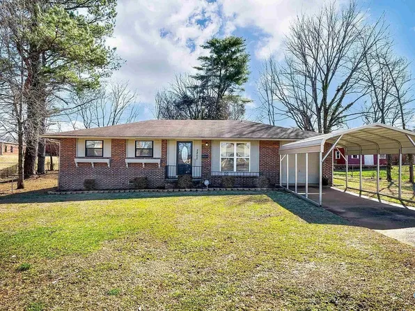 2402 McClain Cir NW, Huntsville, AL 35810