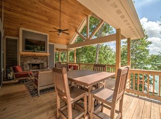 28 Lake Vista Dr, Blairsville, GA 30512