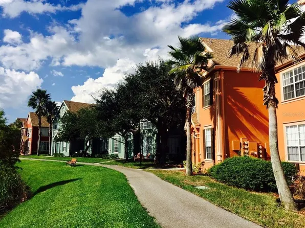 9020 Lake Chase Island Way #9020, Tampa, FL 33626