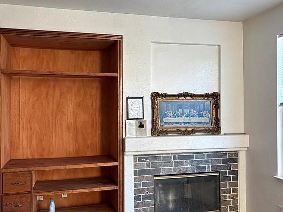4th image of 1243 Laurel Park Cir