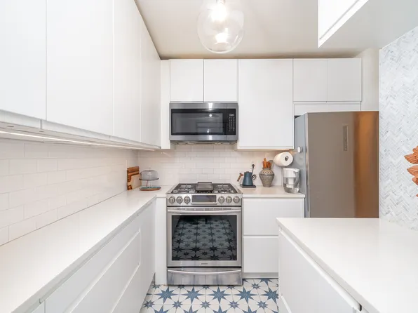 100 Park Terrace West image 4 of 16