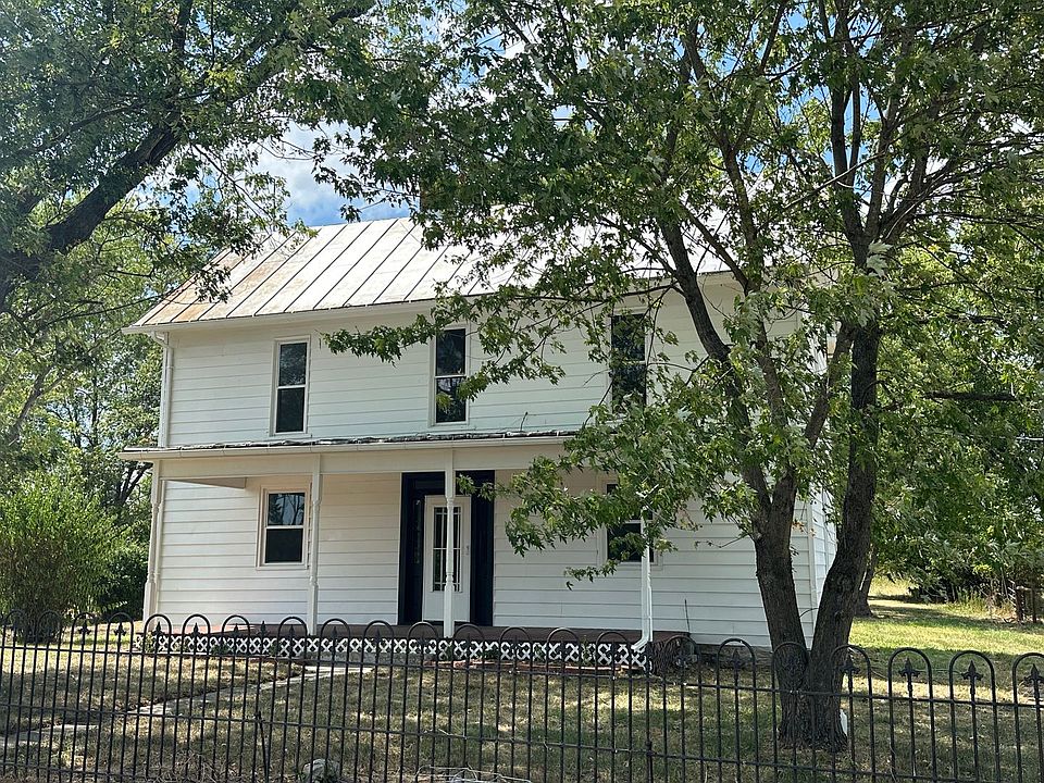 1st image of 317 Confidence Ln