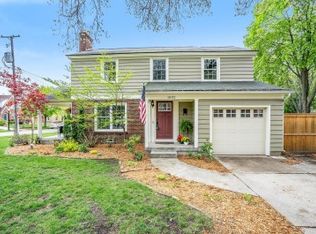 1002 Giddings Ave SE, Grand Rapids, MI 49506