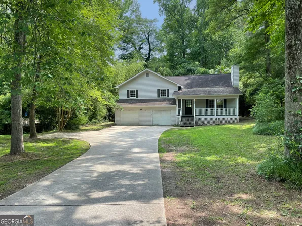 3840 Whitaker Ln, Lithia Springs, GA 30122