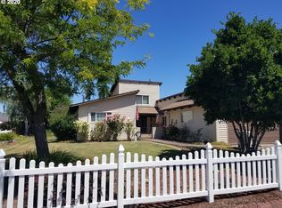 3120 W Shasta Ave, Roseburg, OR 97471
