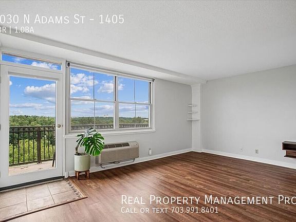 5th image of 2030 N Adams St APT 1405