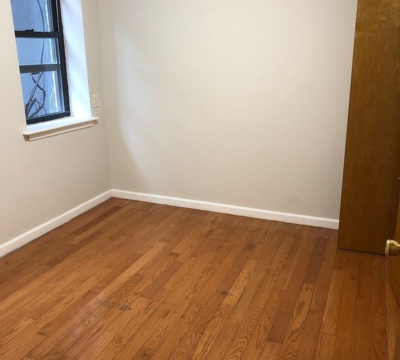 1st image of 508 W 29th St APT 18