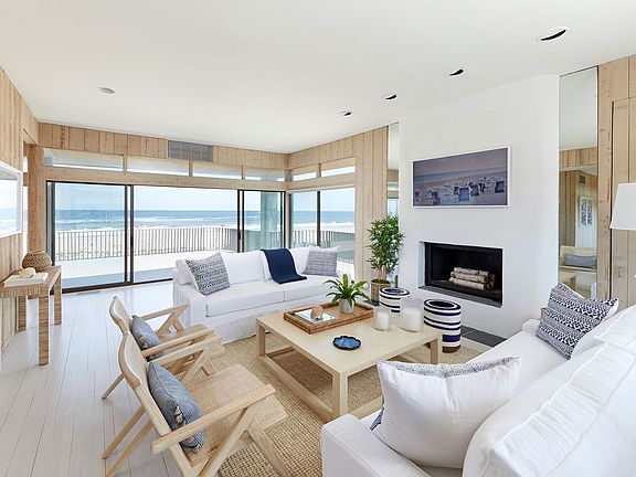 4th image of 165 Surfside Ave
