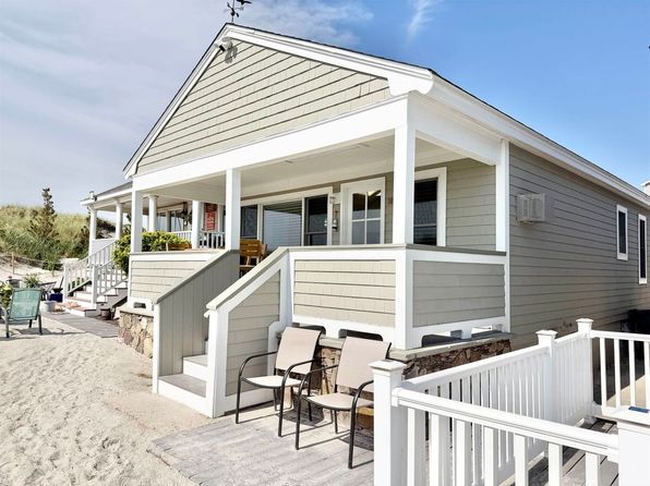 28 Concord Ave #2