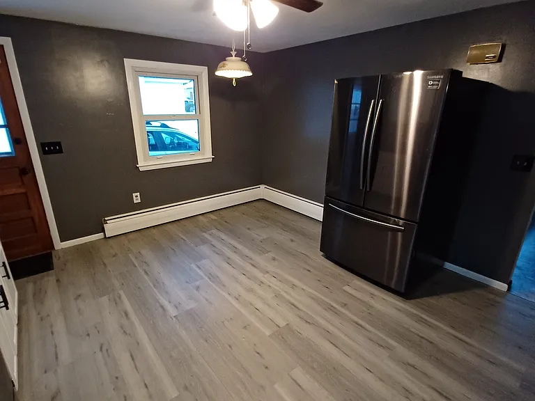 13 Orlando St — Photo 3