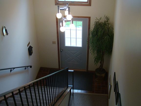 3rd image of 1628 Charlton St APT C