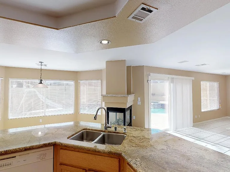 8805 Claystone Ct — Photo 14