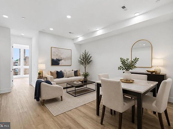 3rd image of 2105 M St NE #10