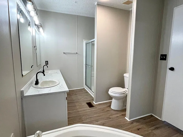 8619 Tall Pines Rd — Photo 24