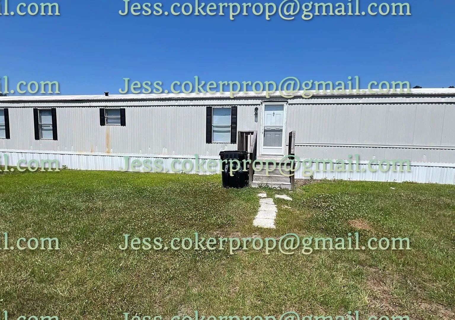 3 Bedroom 2 Bathroom — Photo 1