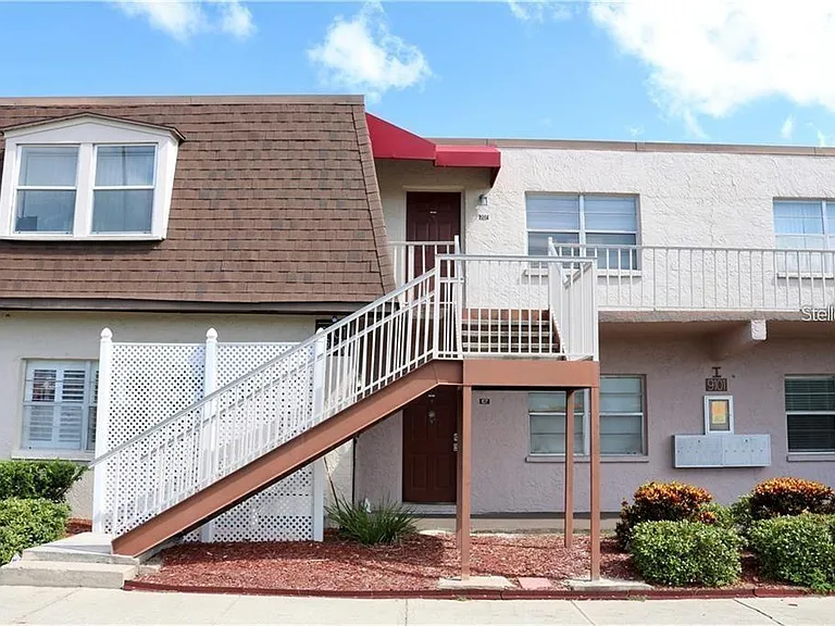 9101 W Hillsborough Ave #I207 — Photo 1
