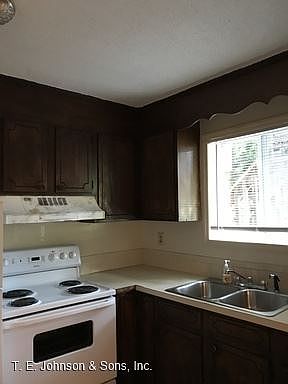 4th image of 1506 Oakshire Ct APT C