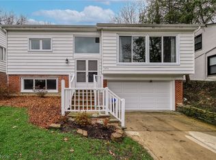 3711 Meadowbrook Blvd, University Heights, OH 44118
