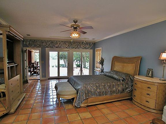 5th image of 2164 Elysian Cir